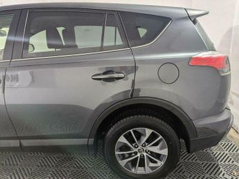 Toyota RAV4 2.5 VVT-h Business Edition Plus CVT Euro 6 (s/s) 5dr