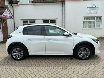 Peugeot 208 50kWh Allure Premium Auto 5dr
