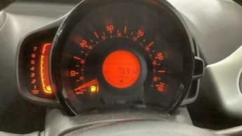 Citroen C1 1.2 PureTech Flair Hatchback 5dr Petrol Manual Euro 6 (82 ps)