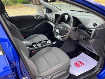 Hyundai Ioniq PREMIUM