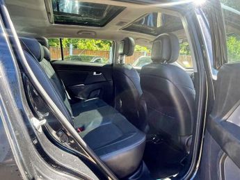 Kia Sportage 1.7 CRDi EcoDynamics 2 2WD Euro 5 (s/s) 5dr