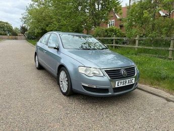 Volkswagen Passat 2.0 TDI Highline Plus DSG Euro 5 4dr