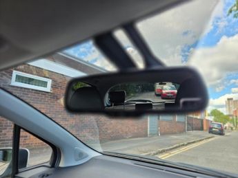 Toyota Yaris VVT-I T SPIRIT