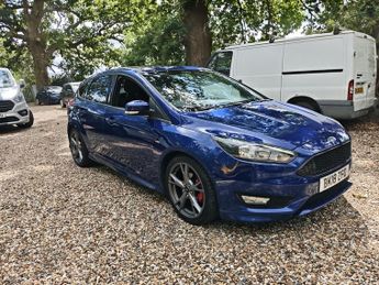 Ford Focus ST-LINE X