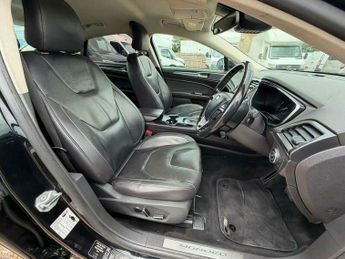 Ford Mondeo 2.0 TiVCT Titanium Edition CVT Euro 6 (s/s) 4dr (18 inch alloys)