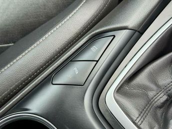 Ford Mondeo 2.0 TiVCT Titanium Edition CVT Euro 6 (s/s) 4dr (18 inch alloys)