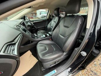 Ford Mondeo 2.0 TiVCT Titanium Edition CVT Euro 6 (s/s) 4dr (18 inch alloys)