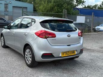 Kia Ceed 1.4 CRDi 1 Euro 5 5dr