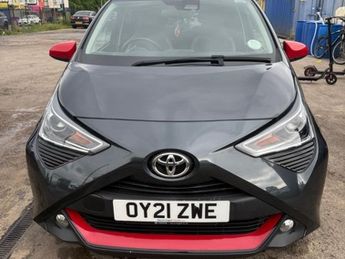 Toyota AYGO VVT-I X-TREND X-SHIFT TSS