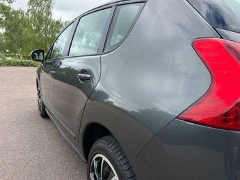Peugeot 3008 1.6 e-HDi Access EGC Euro 5 (s/s) 5dr
