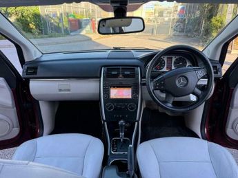 Mercedes-Benz B Class 1.7 B180 SE CVT 5dr