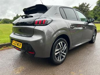 Peugeot 208 PURETECH ALLURE PREMIUM PLUS S/S