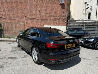 Audi A4 2.0 TDI S line S Tronic quattro Euro 6 (s/s) 4dr