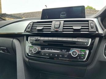 BMW 4 SERIES 2.0 420d M Sport Auto xDrive Euro 6 (s/s) 2dr
