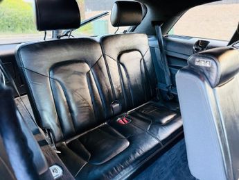 Audi Q7 TDI QUATTRO S LINE PLUS
