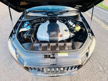 Audi Q7 TDI QUATTRO S LINE PLUS