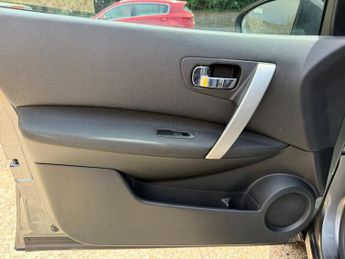 Nissan Qashqai N-TEC PLUS IS