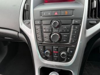 Vauxhall Astra GTC SRI