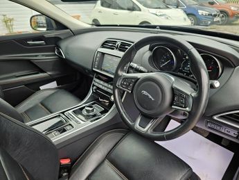 Jaguar XE 2.0d Prestige Auto Euro 6 (s/s) 4dr