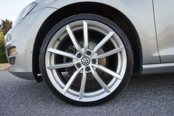 Volkswagen Golf Estate 1.4 TSI BlueMotion Tech SE 5dr