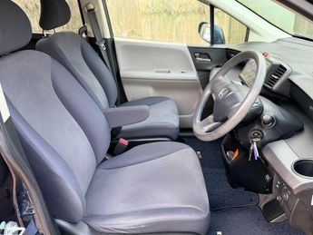 Honda Freed 1.5 Petrol Automatic MPV 5dr, 5 Seater