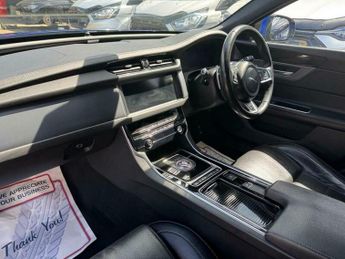 Jaguar XF 2.0d R-Sport Auto Euro 6 (s/s) 4dr