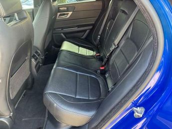 Jaguar XF 2.0d R-Sport Auto Euro 6 (s/s) 4dr
