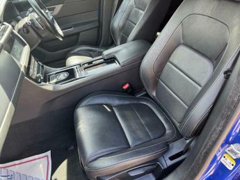Jaguar XF 2.0d R-Sport Auto Euro 6 (s/s) 4dr