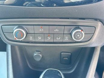 Vauxhall Crossland X 1.5 Turbo D Sport Auto Euro 6 (s/s) 5dr