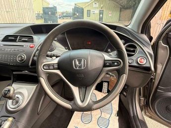 Honda Civic 1.8 i-VTEC SE i-Shift 5dr