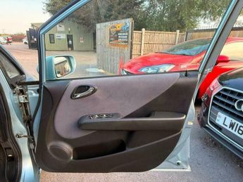 Honda Jazz 1.4 i-DSI SE CVT-7 5dr
