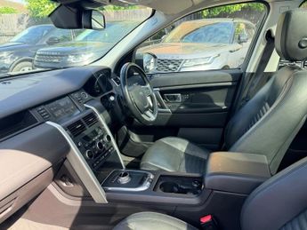 Land Rover Discovery Sport TD4 HSE LUXURY