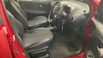 Nissan Note 1.6 16V Tekna Auto Euro 4 5dr