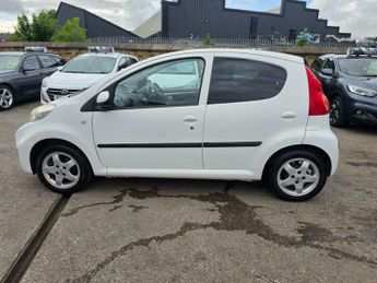 Peugeot 107 1.0 12V Envy Euro 5 5dr