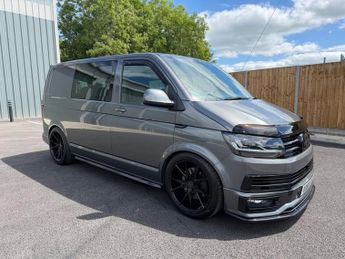 Volkswagen Transporter T32 TDI KOMBI HIGHLINE BMT