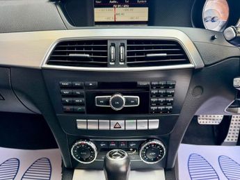 Mercedes C Class C180 BLUEEFFICIENCY AMG SPORT