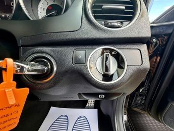 Mercedes C Class C180 BLUEEFFICIENCY AMG SPORT