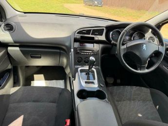 Peugeot 3008 1.6 e-HDi Sport EGC Euro 5 (s/s) 5dr