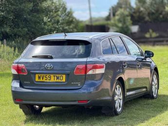 Toyota Avensis 2.2 D-CAT TR Tourer Auto Euro 5 5dr