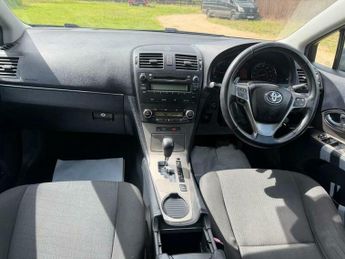 Toyota Avensis 2.2 D-CAT TR Tourer Auto Euro 5 5dr