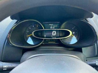 Renault Clio 1.5 dCi ECO Expression + Euro 6 (s/s) 5dr