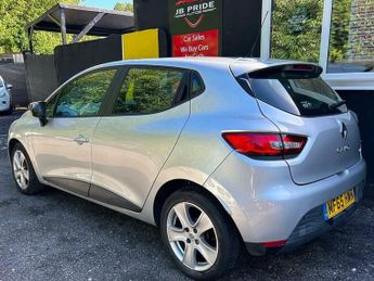 Renault Clio 1.5 dCi ECO Expression + Euro 6 (s/s) 5dr