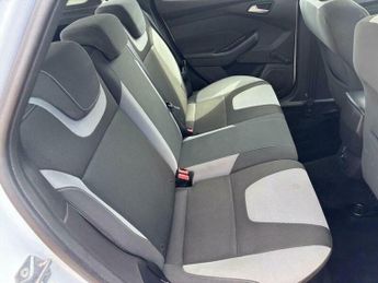 Ford Focus 1.6 Zetec Euro 5 5dr