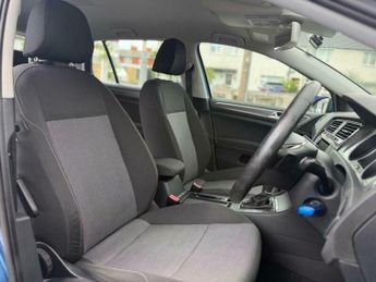 Volkswagen Golf 1.2 TSI BlueMotion Tech S DSG Euro 5 (s/s) 5dr