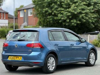 Volkswagen Golf 1.2 TSI BlueMotion Tech S DSG Euro 5 (s/s) 5dr