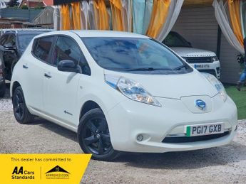 Nissan Leaf 30kWh Black Edition Auto 5dr