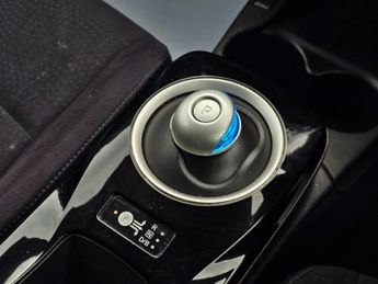 Nissan Leaf 30kWh Black Edition Auto 5dr