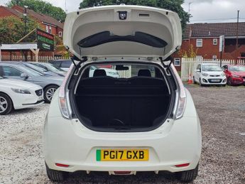 Nissan Leaf 30kWh Black Edition Auto 5dr