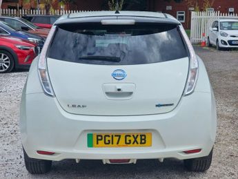 Nissan Leaf 30kWh Black Edition Auto 5dr