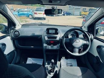 Toyota AYGO 1.0 VVT-i Go Euro 5 5dr